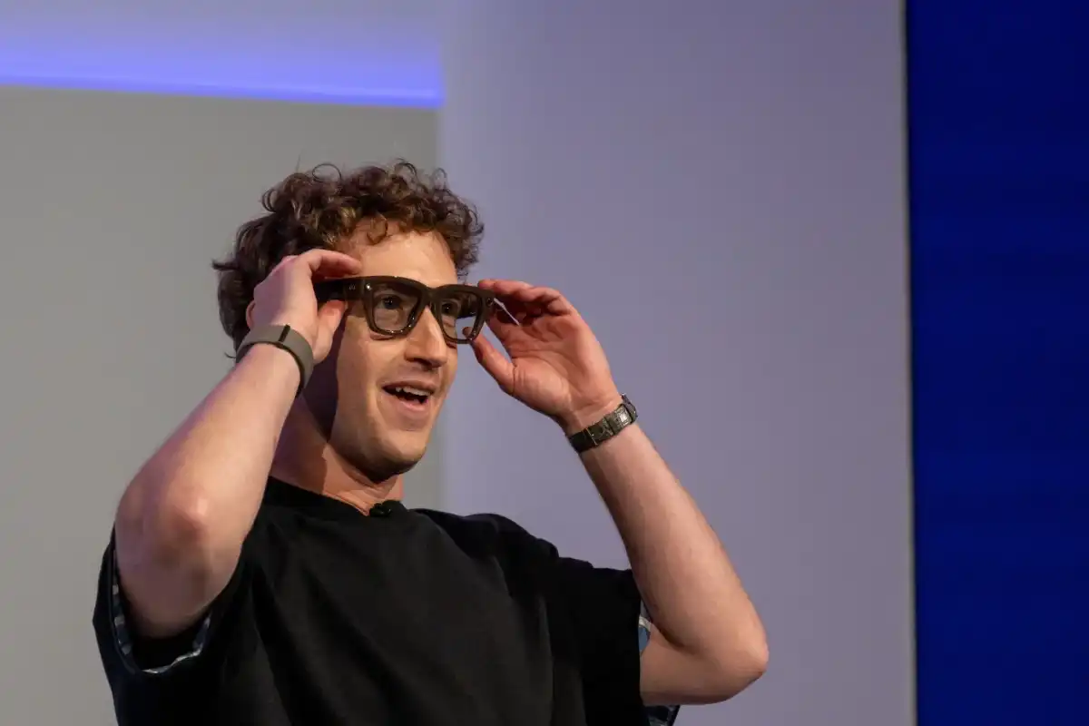 Meta's Muse Spark: Alexandr Wang Unveils AI Model for Content and Advertising