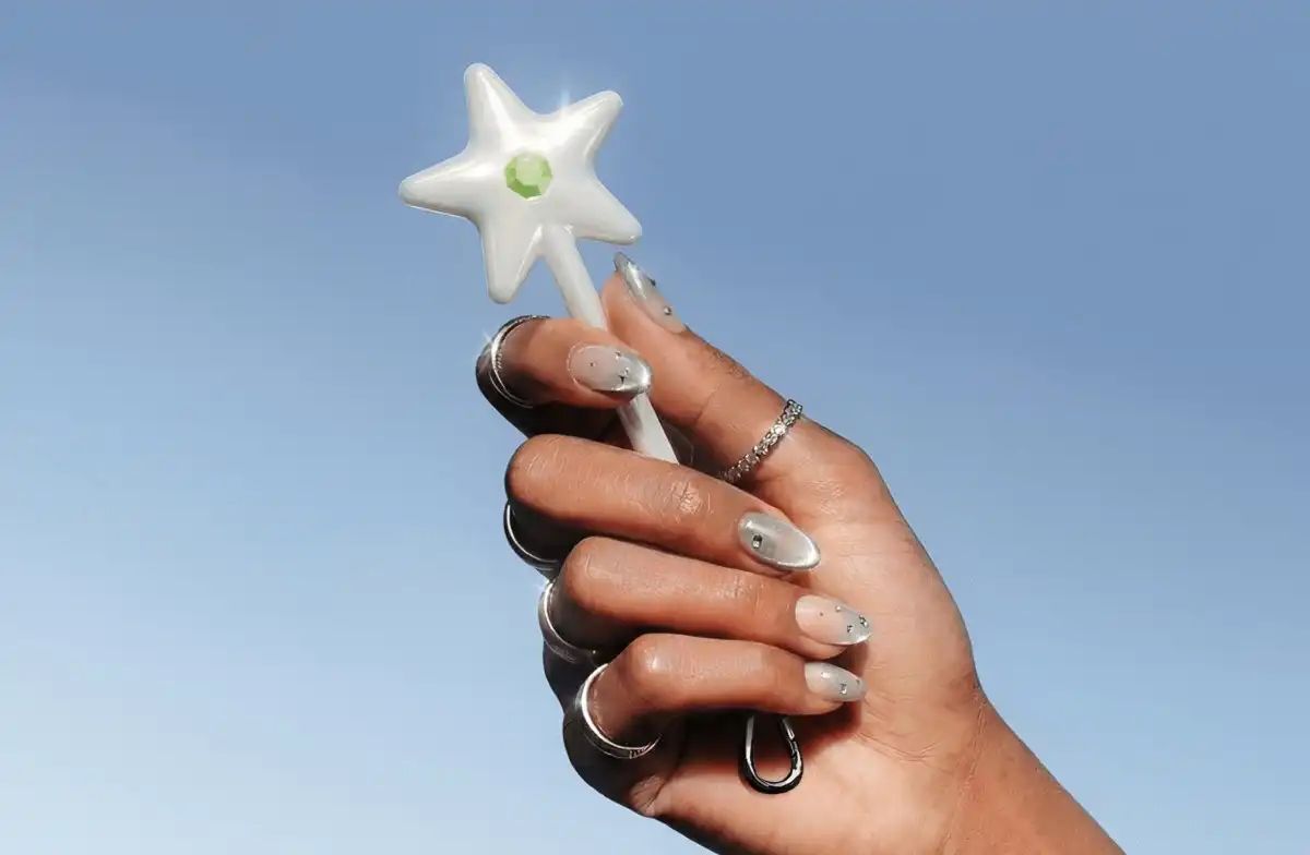 Cash App Introduces NFC-Enabled 'Wand' for Contactless Payments
