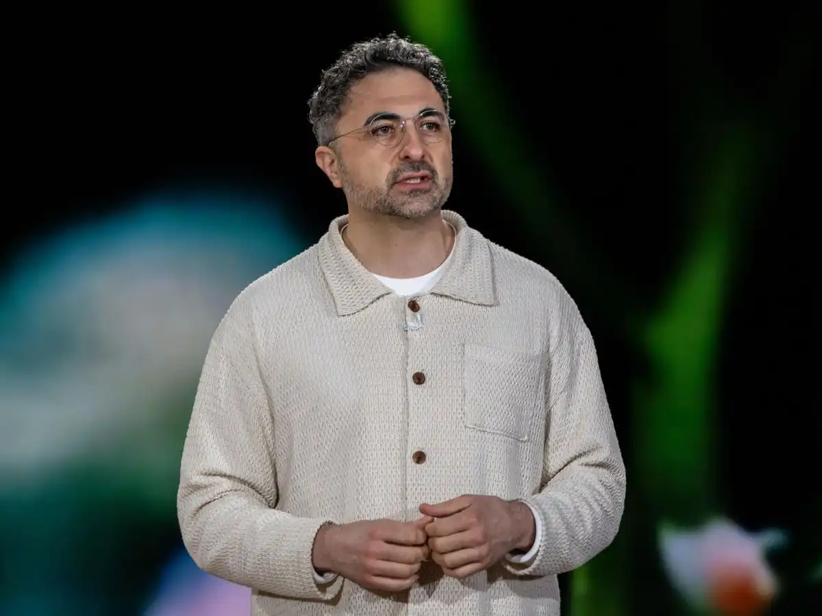 Microsoft's AI Head Criticizes Anthropic Over Claude Model Consciousness Claims