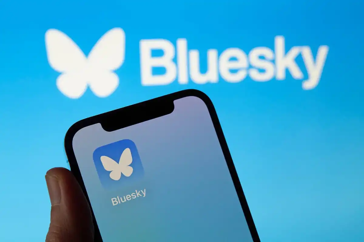 Bluesky Introduces Group Chats for Up to 50 Users, Aiming to Boost Competitiveness Against Rival X