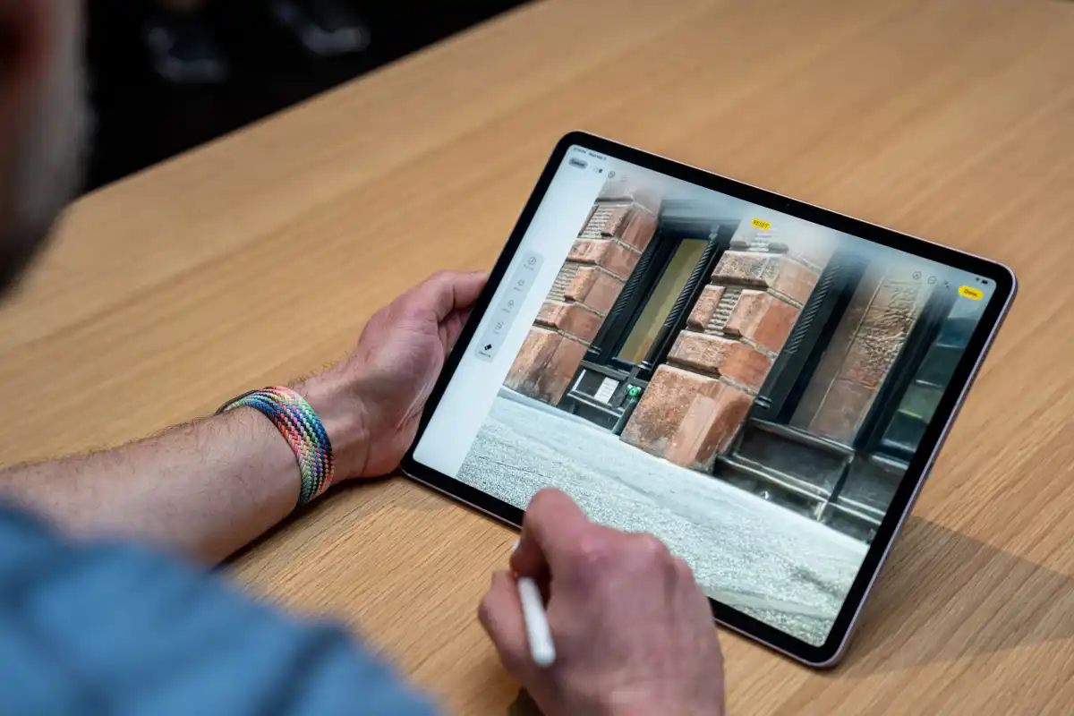 M3 iPad Air: A Powerful Tool for Adult Industry Developers